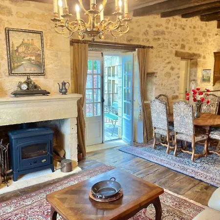 Holiday home New Listing! Maison Delluc With Spectacular Vistas Beynac-et-Cazenac