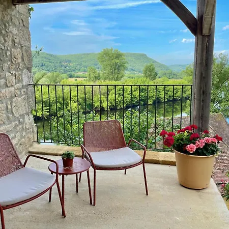 New Listing! Maison Delluc With Spectacular Vistas