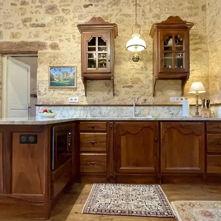 New Listing! Maison Delluc With Spectacular Vistas
