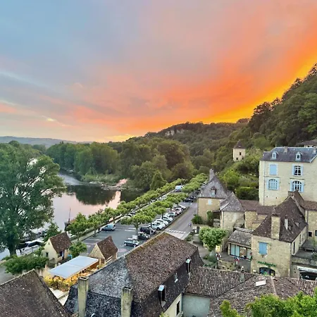 New Listing! Maison Delluc With Spectacular Vistas * Beynac-et-Cazenac
