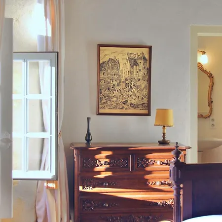 Dom wakacyjny New Listing! Maison Delluc With Spectacular Vistas