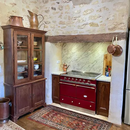 New Listing! Maison Delluc With Spectacular Vistas Beynac-et-Cazenac