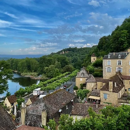 New Listing! Maison Delluc With Spectacular Vistas * Beynac-et-Cazenac
